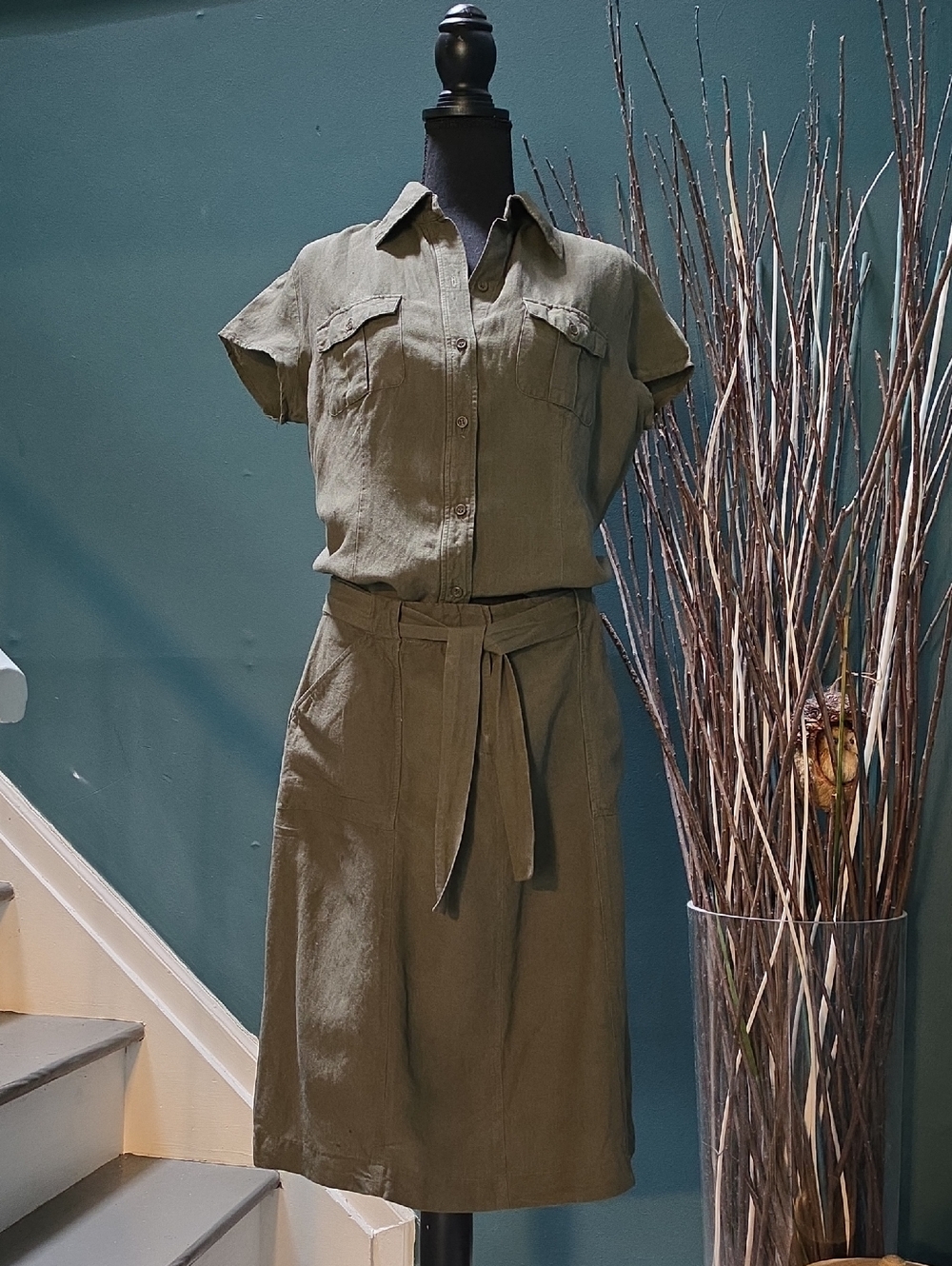 New York & Company 2 Piece Olive Short-Sleeve Shirt Dress